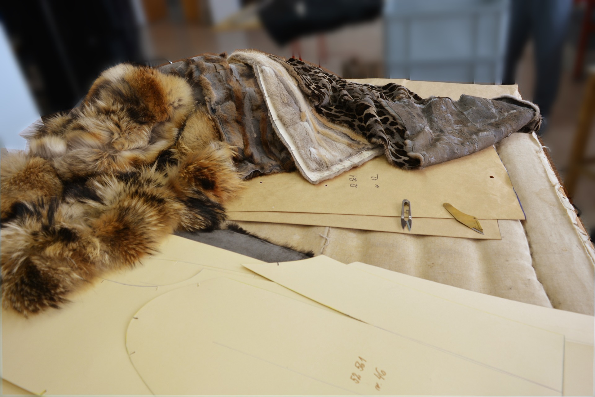 TAILORED FUR